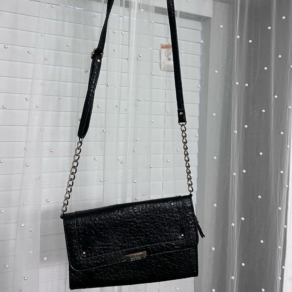 Nicole Miller Crossbody bag